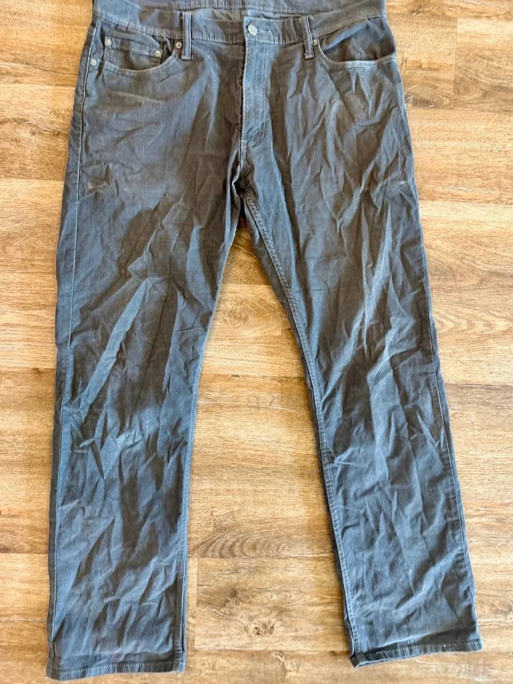 Levi’s 514 Corduroy Pants Gray Mens 36x32 Straight  9” Leg Openings
